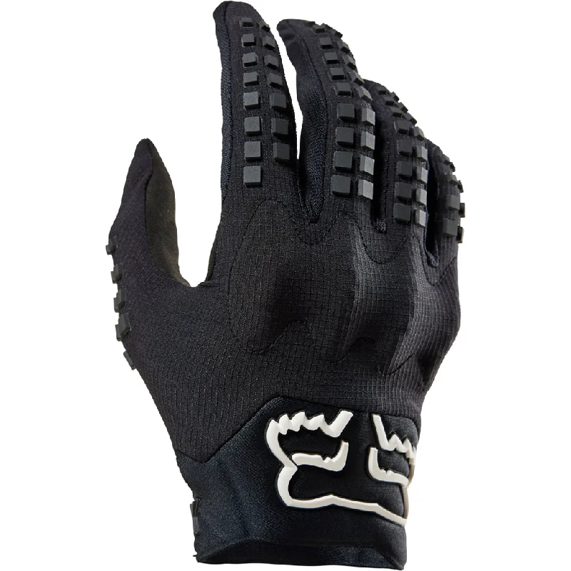 soccer gloves -  Fox - Bomber LT Black Gloves