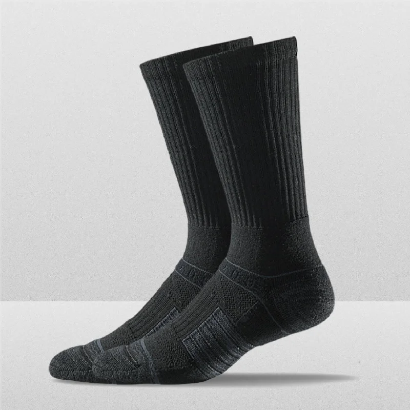 sock fashion women -  StridelineBasic Crew Socks