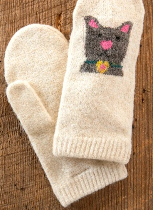 sock returns -  Natural Life/Intarsia Mittens/Cat