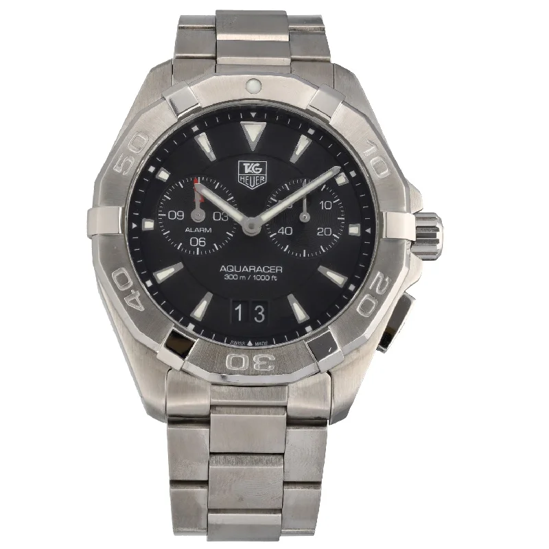 watch with elegant numerals -  Tag Heuer Aquaracer WAY111Z 40mm Stainless Steel Watch